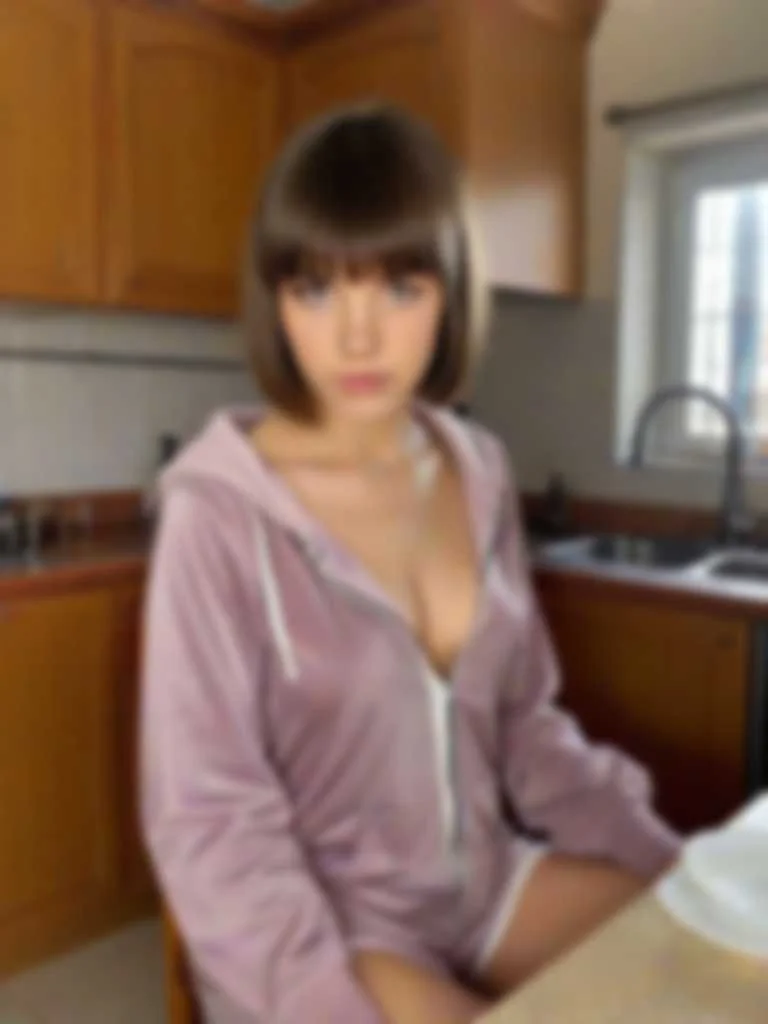 Полина